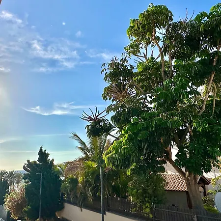 Fantastic Vacation By The Ocean *