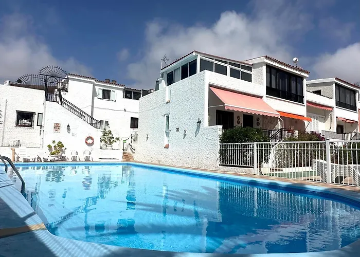 Apartment Fantastic Vacation By The Ocean Playa de las Americas (Tenerife)