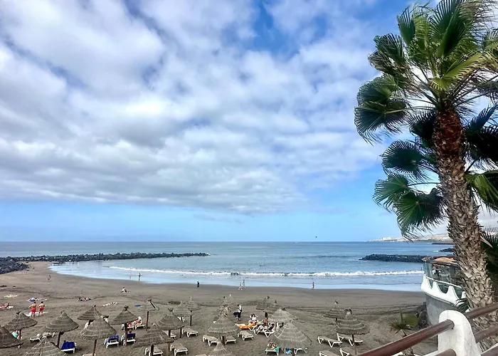 Fantastic Vacation By The Ocean Apartment