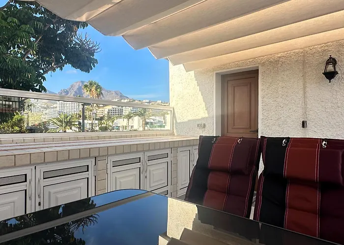 Apartment Fantastic Vacation By The Ocean Playa de las Americas (Tenerife)