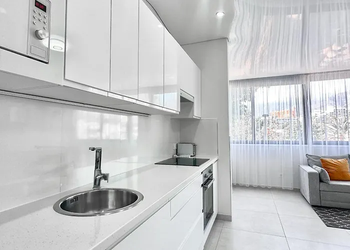 Fantastic Vacation By The Ocean Apartment