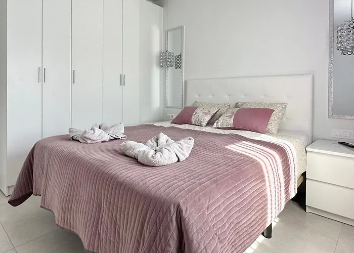 Fantastic Vacation By The Ocean Apartment *