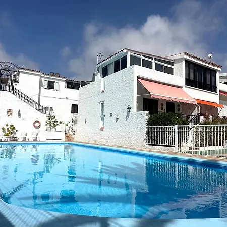 Apartment Fantastic Vacation By The Ocean Playa de las Americas (Tenerife)